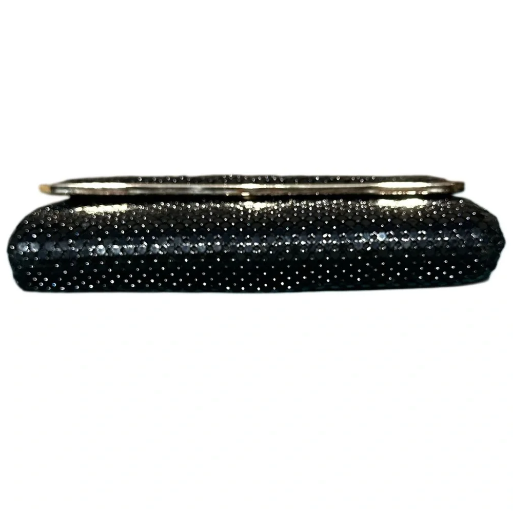 80’s LA REGAL LTD metal mesh clutch shoulder bag Elegant Black & gold trim